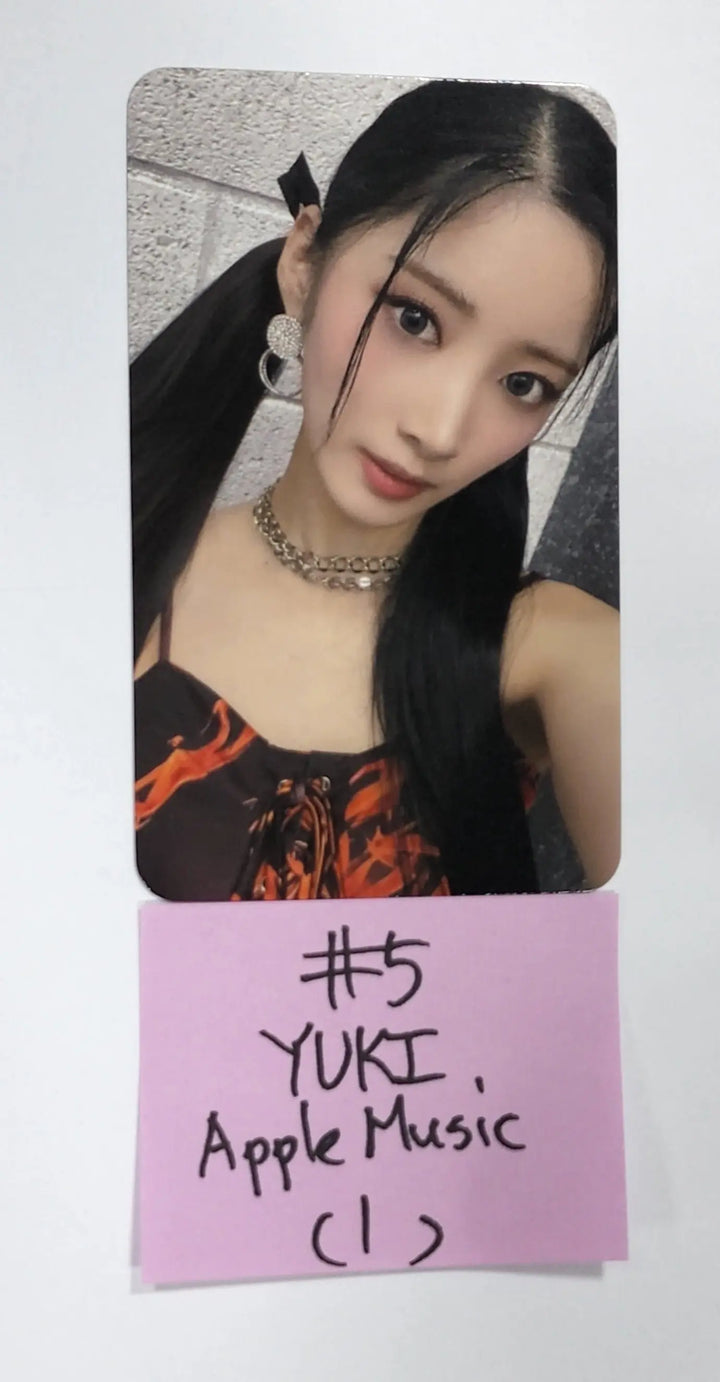 Purple Kiss 'memeM' - Apple Music Fansign Event Photocard - HALLYUSUPERSTORE