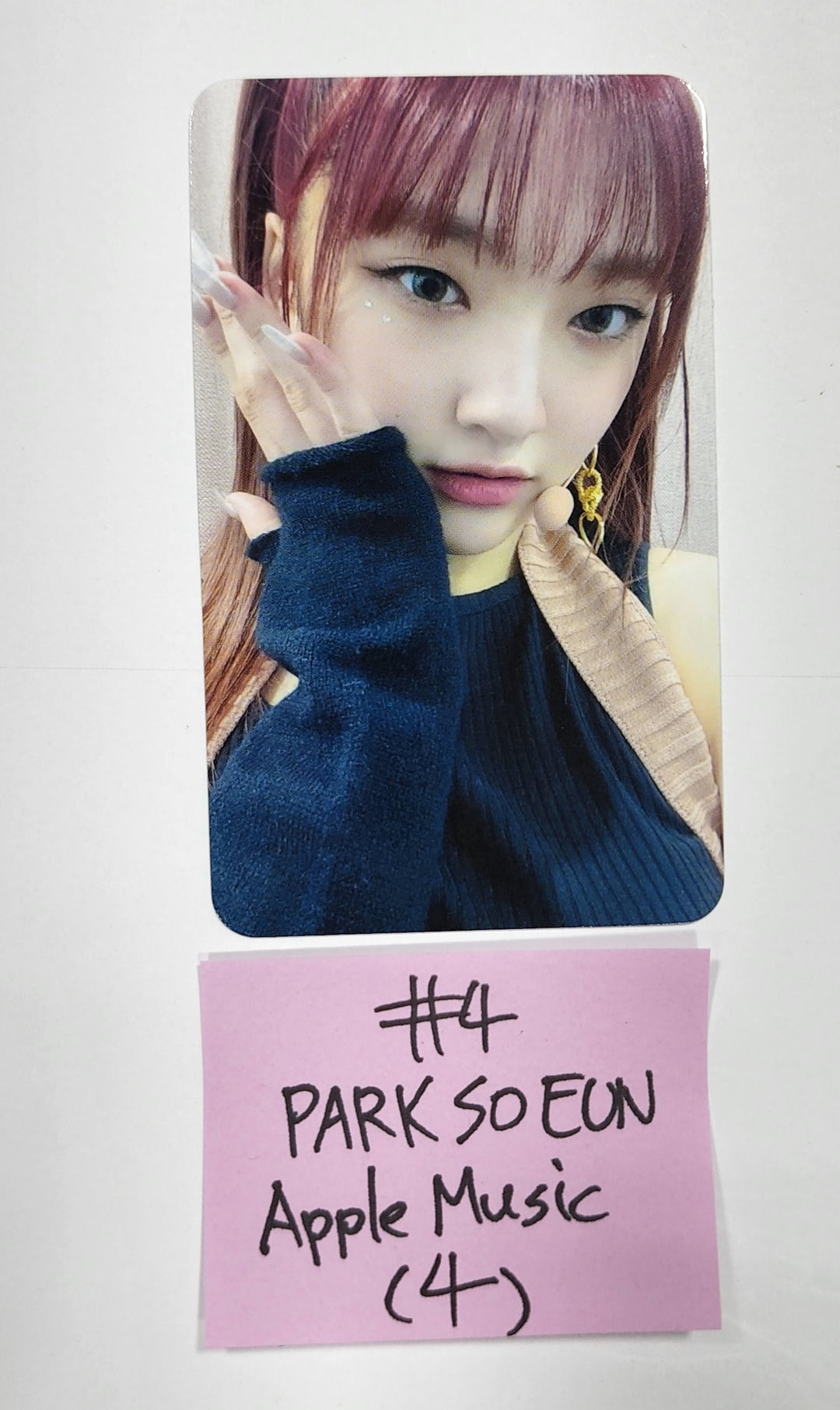 Weeekly "Play Game : AWAKE" - Apple Music Fansign Event Photocard Round 4