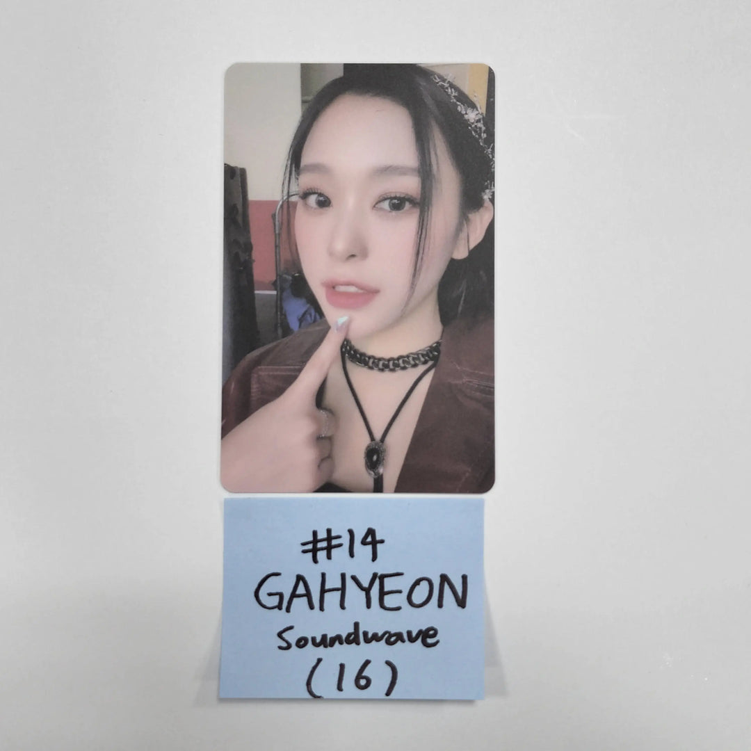 Dreamcatcher 'Apocalypse : Save us' - SoundWave Luckydraw Event PVC Photocard