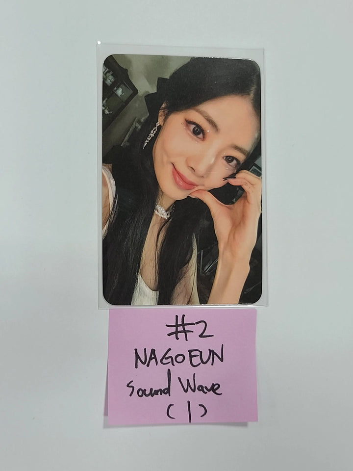 Purple Kiss 'memeM' - Soundwave Fansign Event Photocard