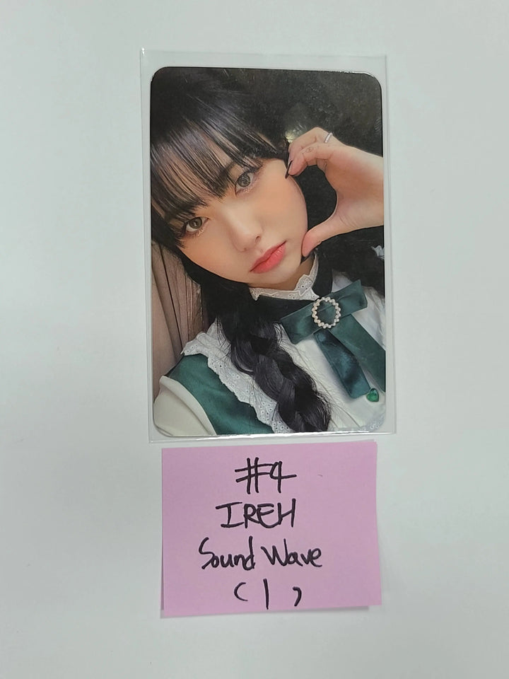 Purple Kiss 'memeM' - Soundwave Fansign Event Photocard