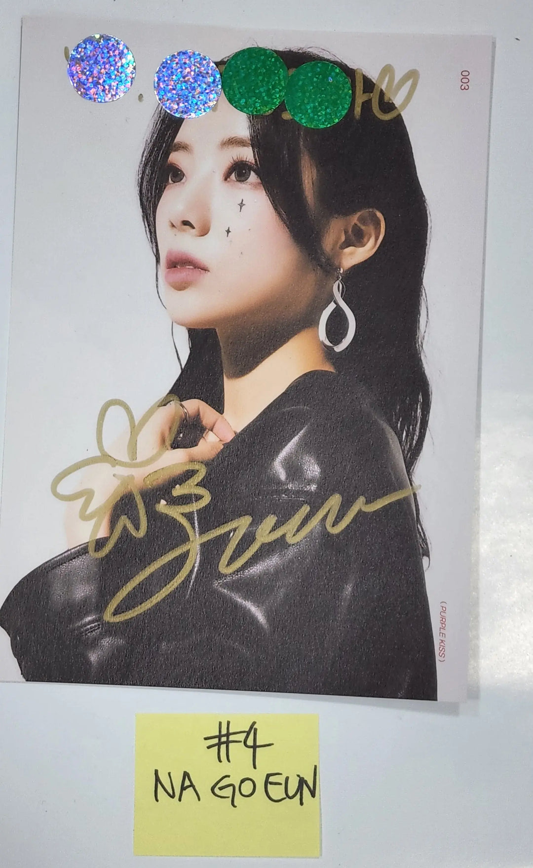 Purple Kiss 'memeM' - A Cut Page From Fansign Event Album Photo