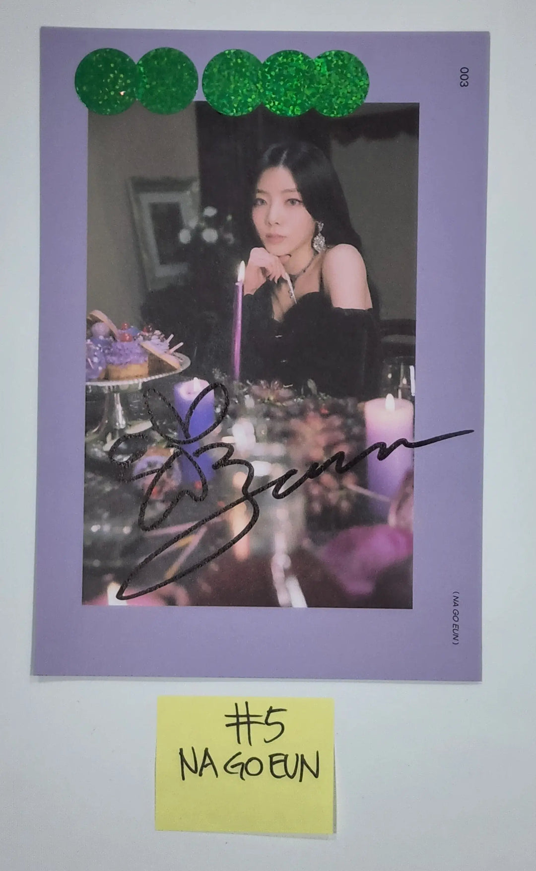 Purple Kiss 'memeM' - A Cut Page From Fansign Event Album Photo