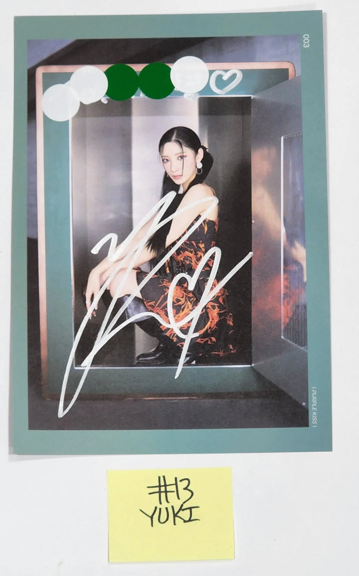 Purple Kiss 'memeM' - A Cut Page From Fansign Event Album Photo - HALLYUSUPERSTORE