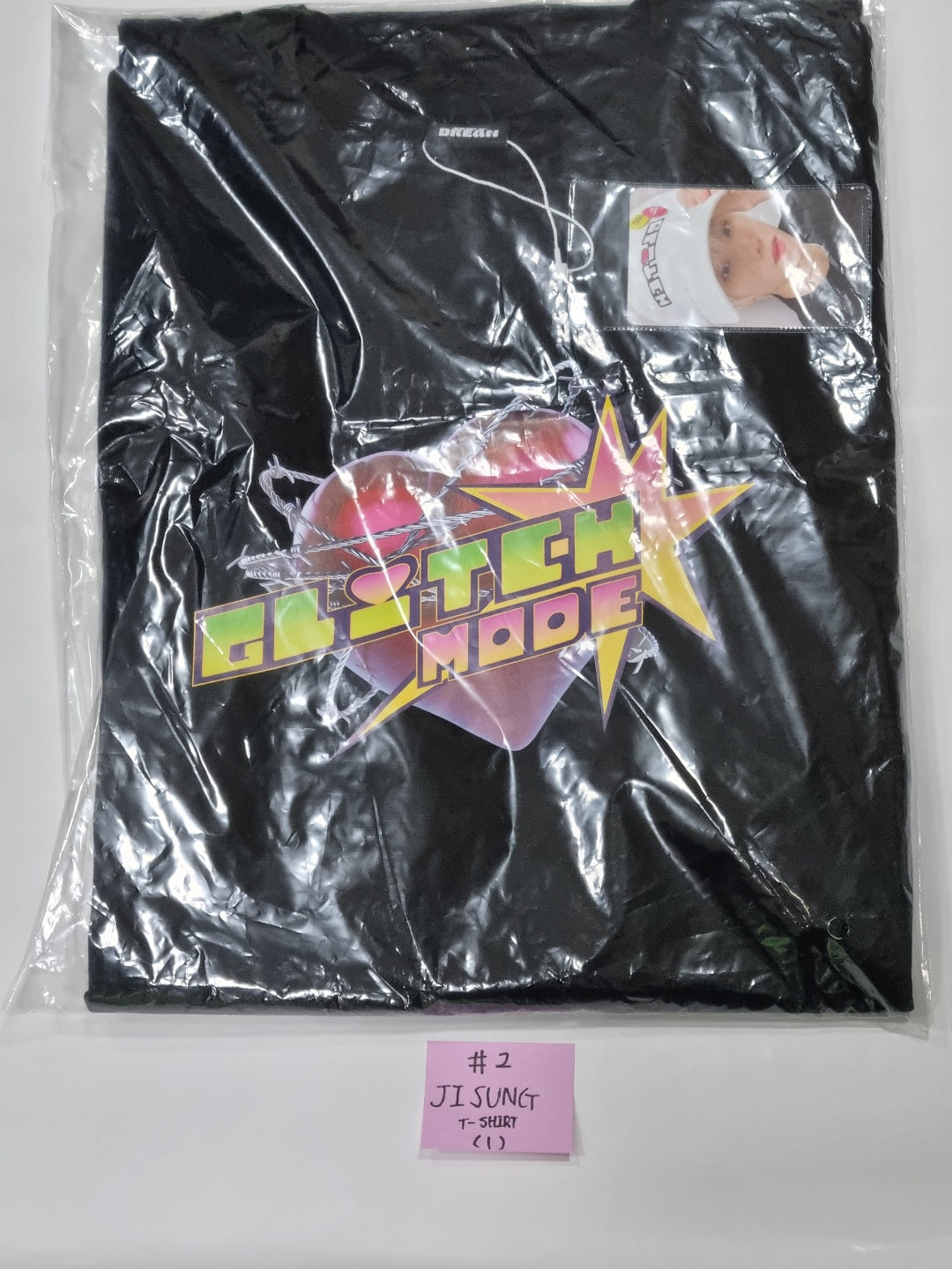 NCT Dream 'Glitch Mode' - Glitch Arcade Center Pop-Up Store MD [Tシャツ、アクリルキーホルダー、マッチングカードゲームセット] フォトカード付き [4/19更新]