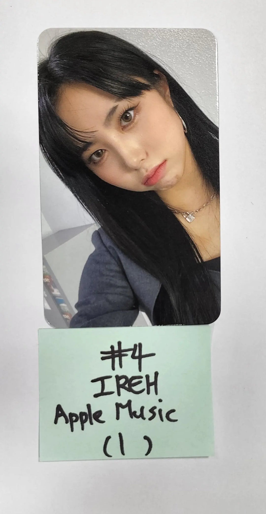 Purple Kiss 'memeM' - Apple Music Fansign Event Photocard Round 3 - HALLYUSUPERSTORE