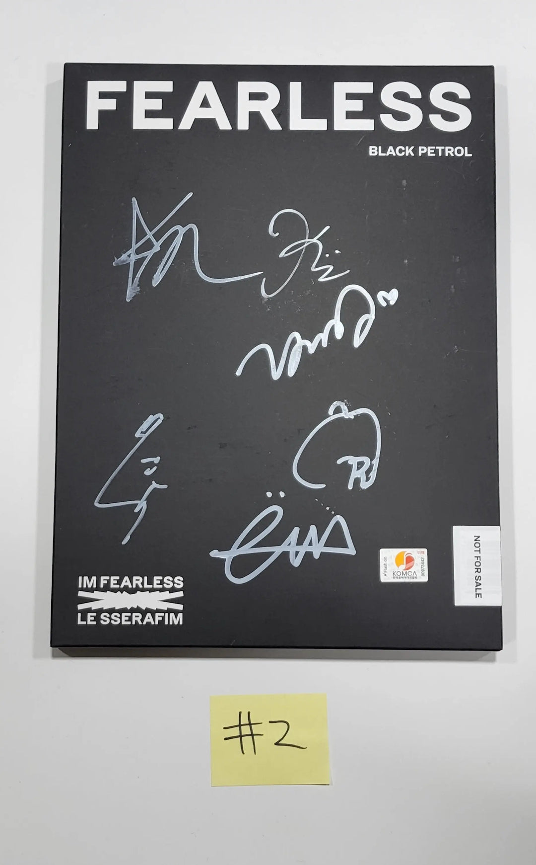 LE SSERAFIM "FEARLESS" - Hand Autographed(Signed) Promo Album - HALLYUSUPERSTORE