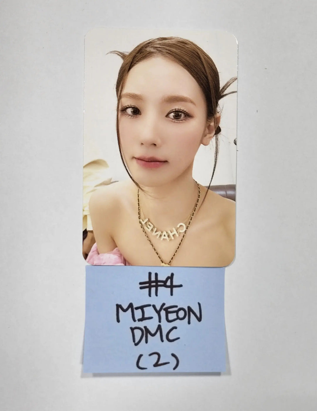 MIYEON [Of (g) I-DLE] "MY" 1st - DMC Music Fansign Event Photocard - HALLYUSUPERSTORE