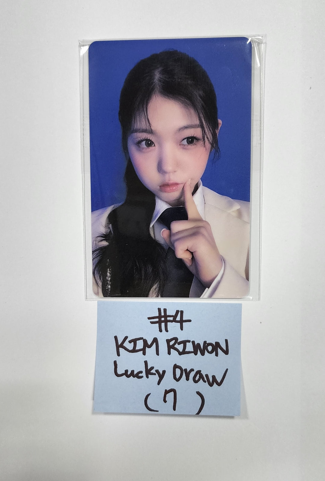 CLASS:y "CLASS IS OVER" - Everline Luckydraw PVC Photocard