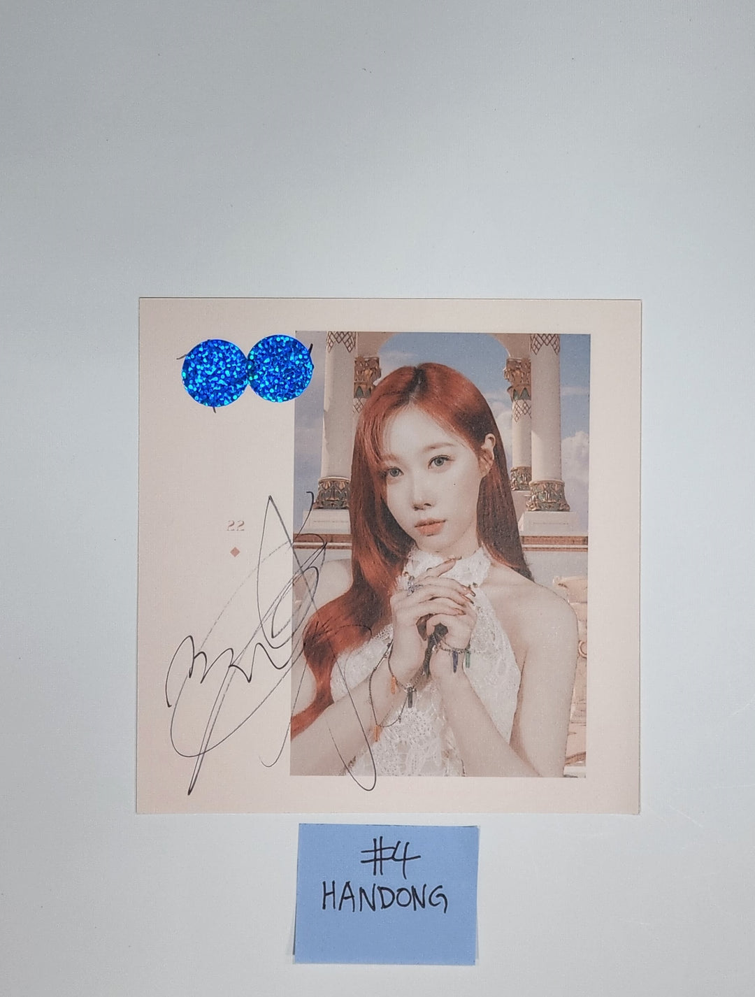 Dreamcatcher ‘Apocalypse : Save us’  - A Cut Page From Fansign Event Album Photo (2)