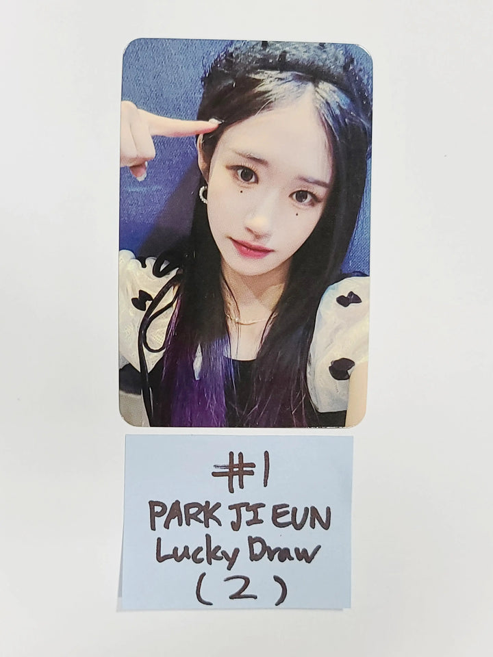 Purple Kiss 'memeM' - Soundwave Luckydraw Event Photocard