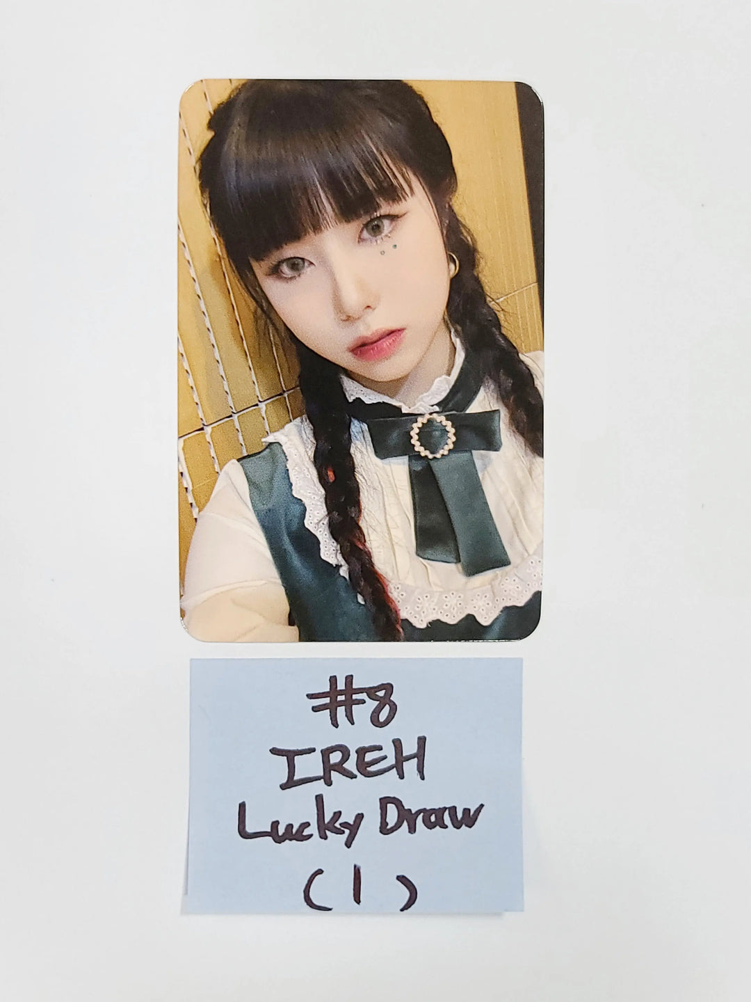 Purple Kiss 'memeM' - Soundwave Luckydraw Event Photocard