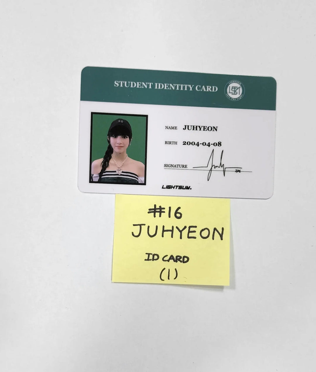 Lightsum 'Into The Light' -Official Photocard, ID Card - HALLYUSUPERSTORE