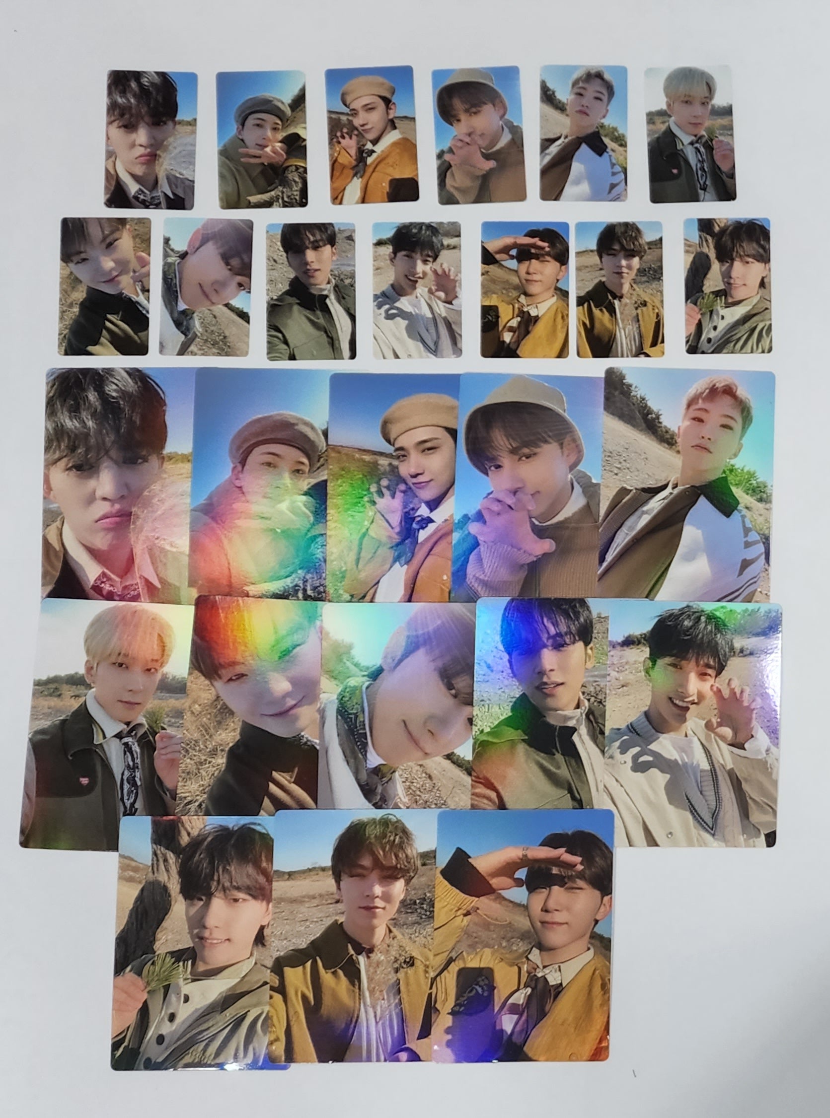 Seventeen 'FACE THE SUN' 4TH ALBUM - Weverse Shop Pre-Order Benefit  Photocard, Hologram Photo Stand
