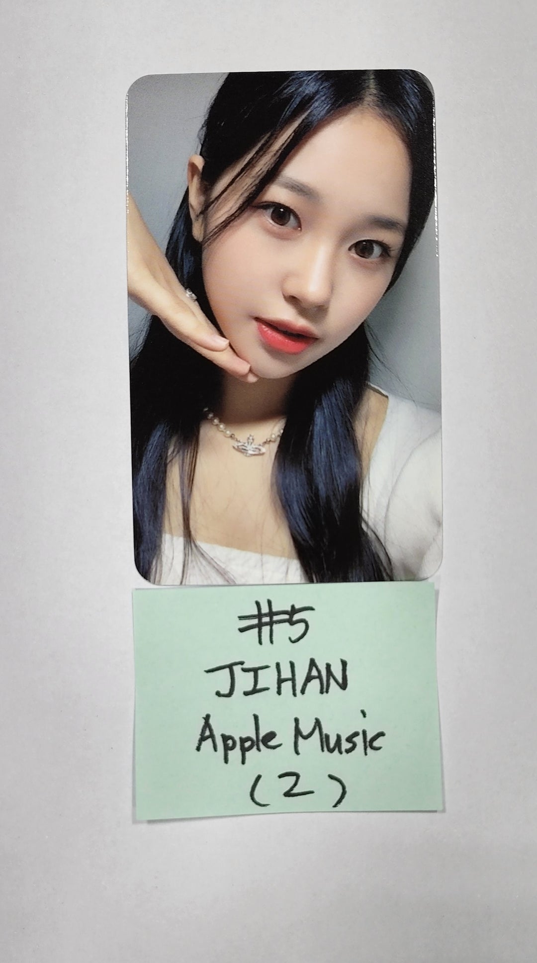 Weeekly "Play Game : AWAKE" - Apple Music Fansign Event Photocard Round 6