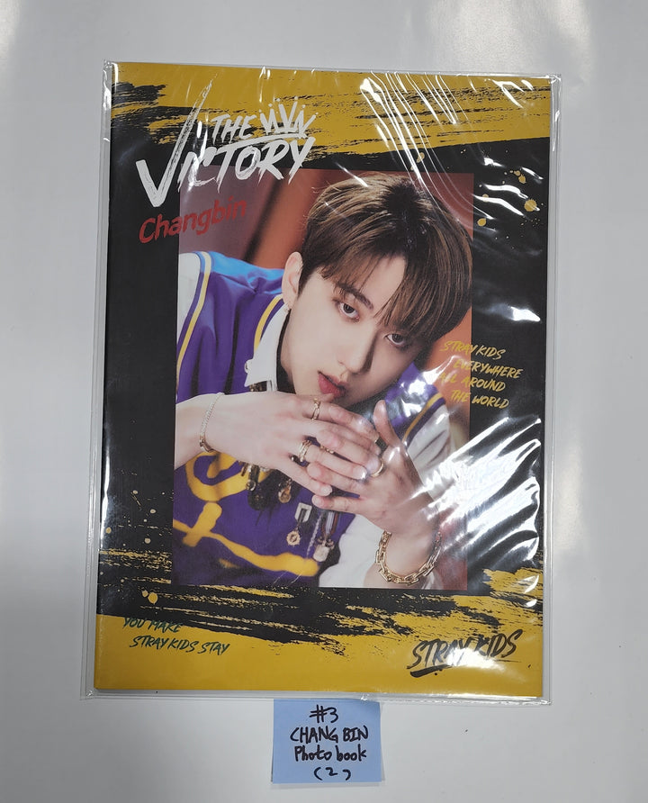Stray Kids X SKZOO Pop-Up Store 'THE VICTORY' - SKZOO MD [フォトブック、ポストカード&amp;封筒セット、アクリルスタンド]