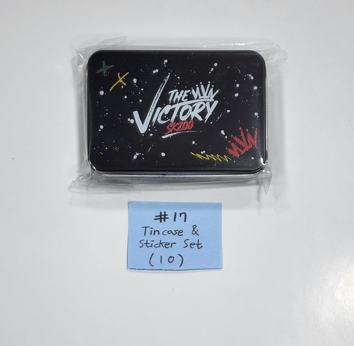 Stray Kids X SKZOO Pop-Up Store 'THE VICTORY' - SKZOO MD [ピンボタンセット、エポキシステッカー、缶ケース&amp;ステッカーセット]