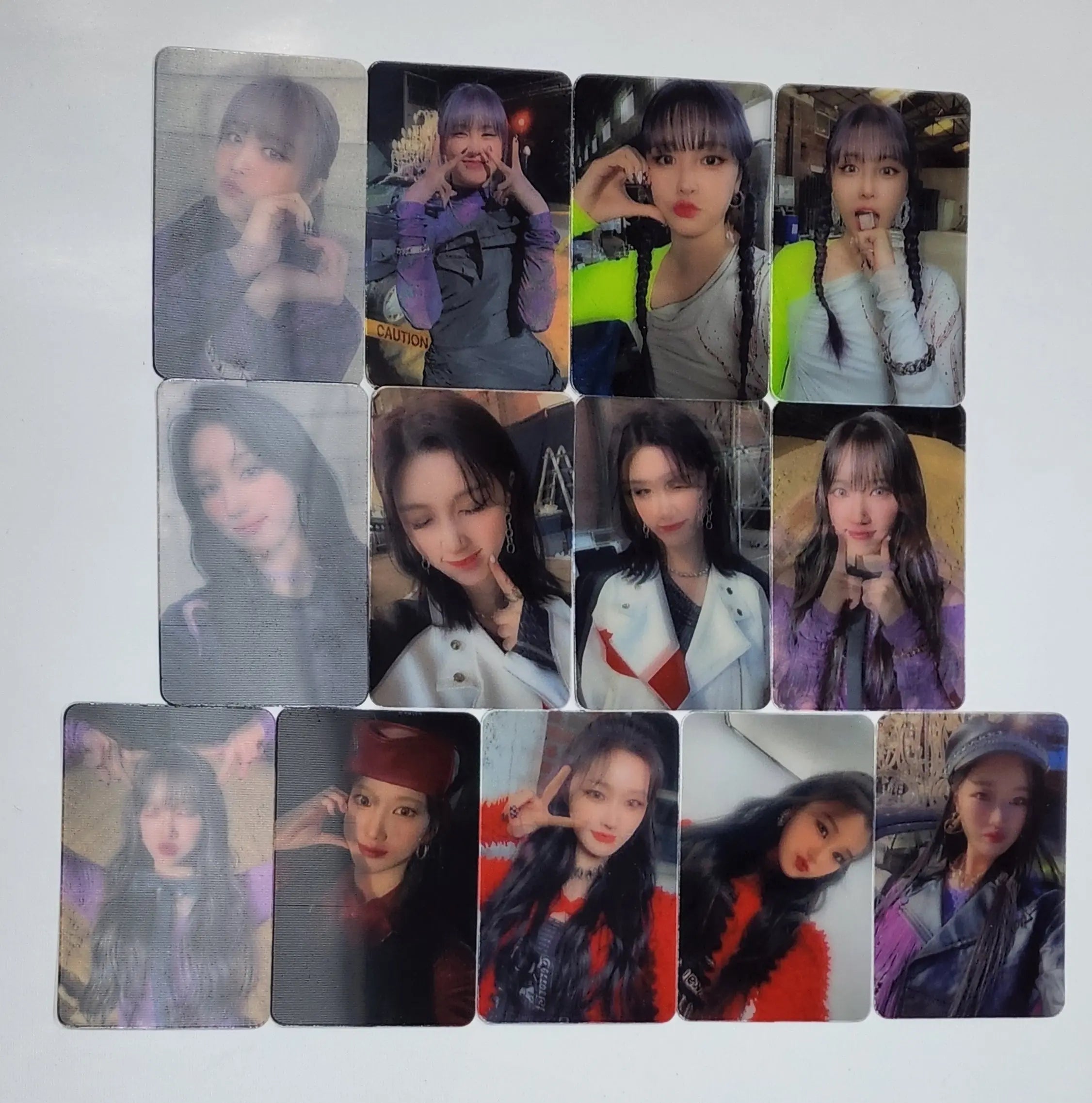 Pixy 'REBORN' - Official Lenticular Photocard