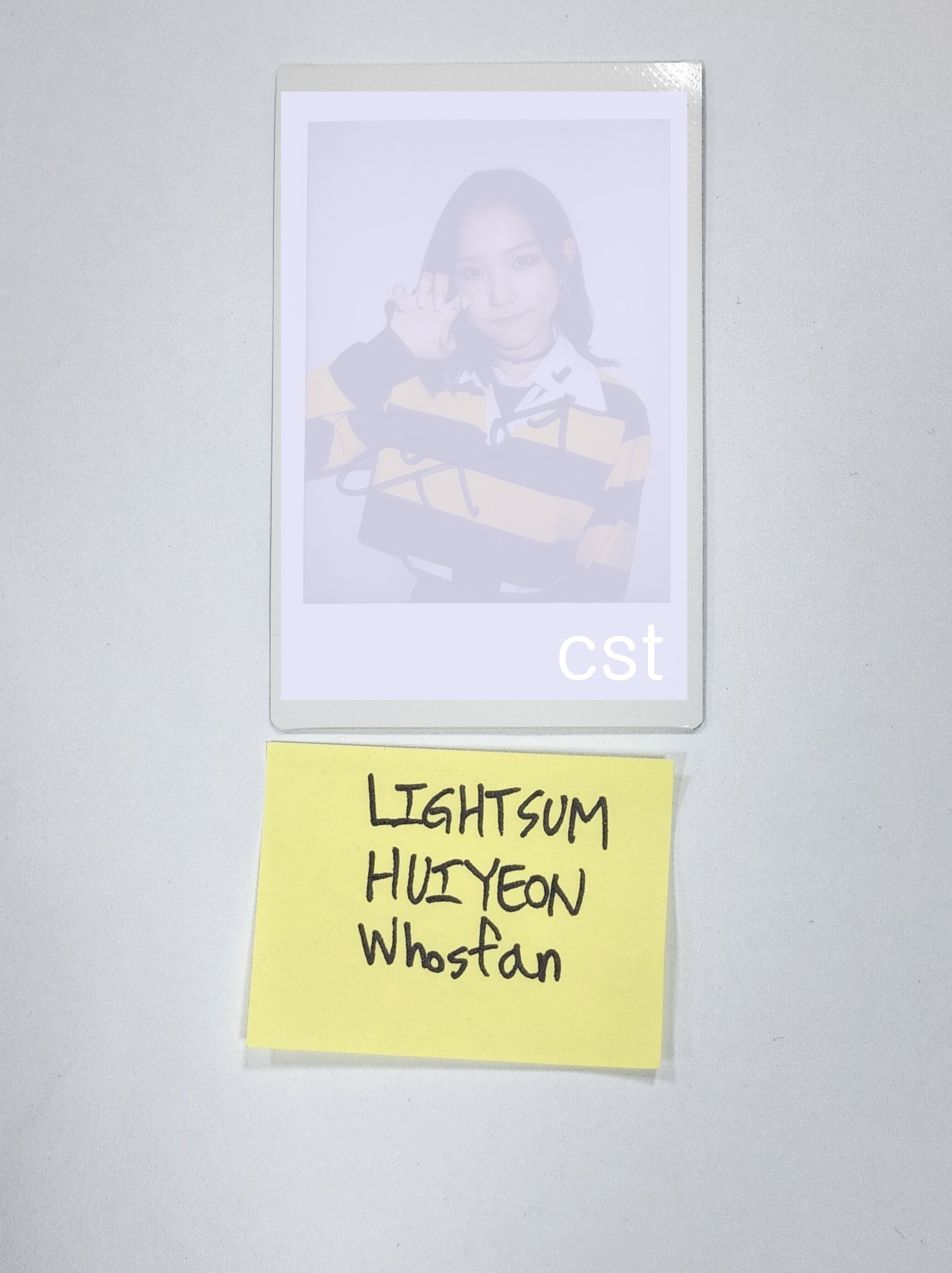 Hui Yeon (Of Lightsum) 'Into The Light' - 直筆サイン入りポラロイド