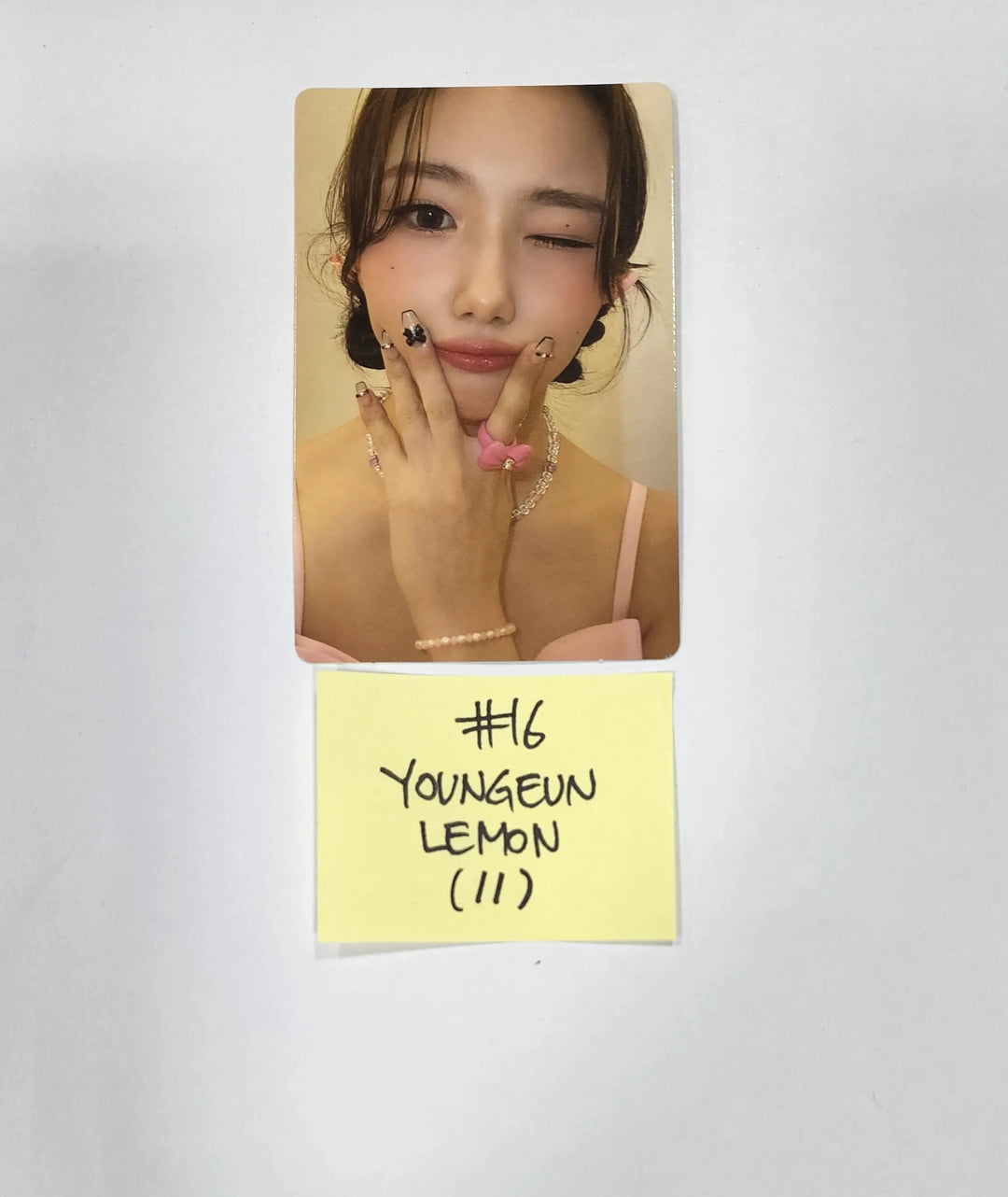 Kep1er "DOUBLAST" 2st - Official Photocard [Lemon BLAST Ver] - HALLYUSUPERSTORE