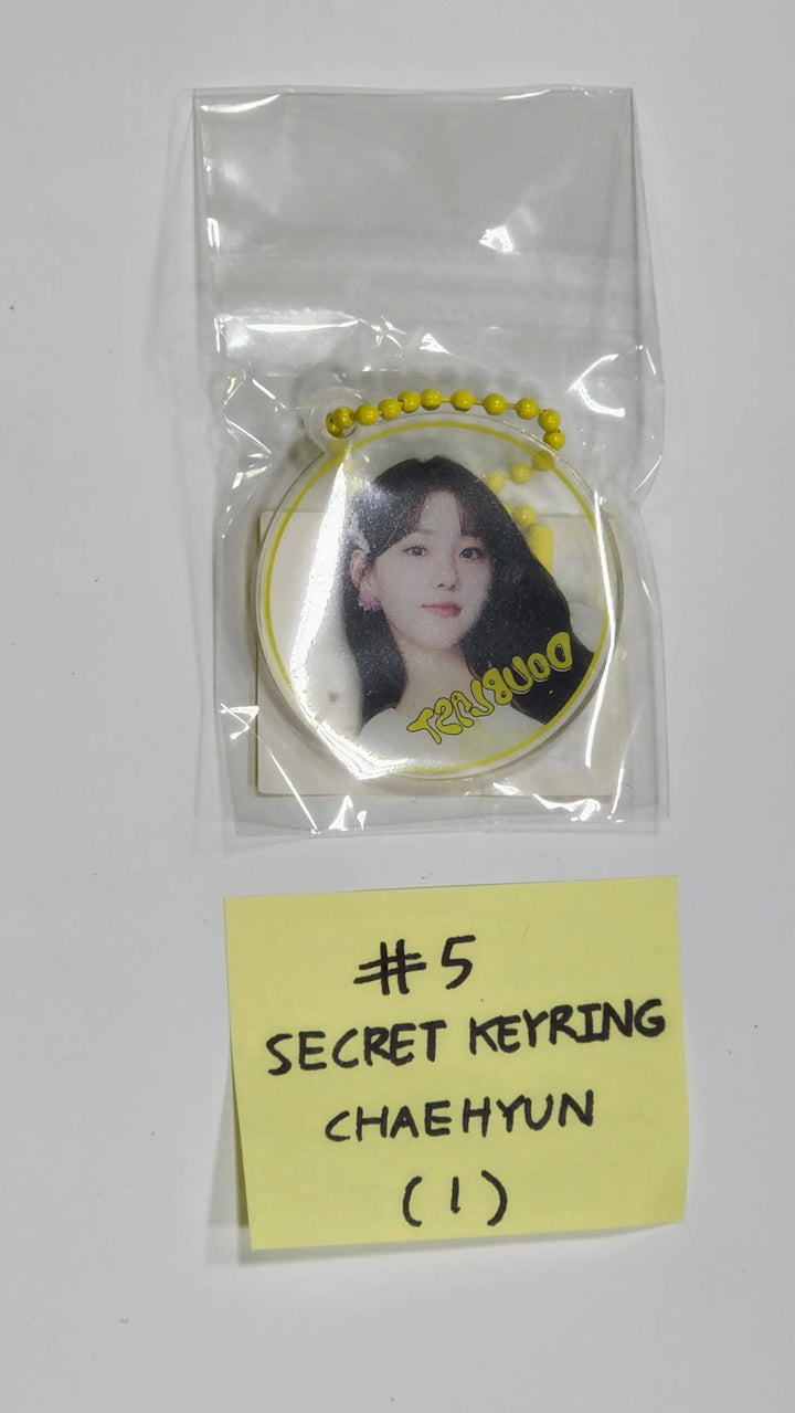 Kep1er "DOUBLAST" 2nd - Pop-Up Store & Cafe In Kep1er ISLAND MD [Stamp Book, Photo Slogan, Keyring] - HALLYUSUPERSTORE