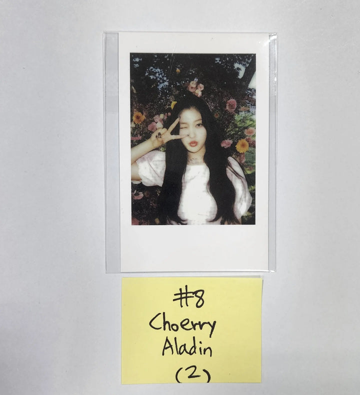 LOONA "Flip That" Summer Special Mini Album - Aladin Pre-Order Benefit Polaroid Type Photocard - HALLYUSUPERSTORE