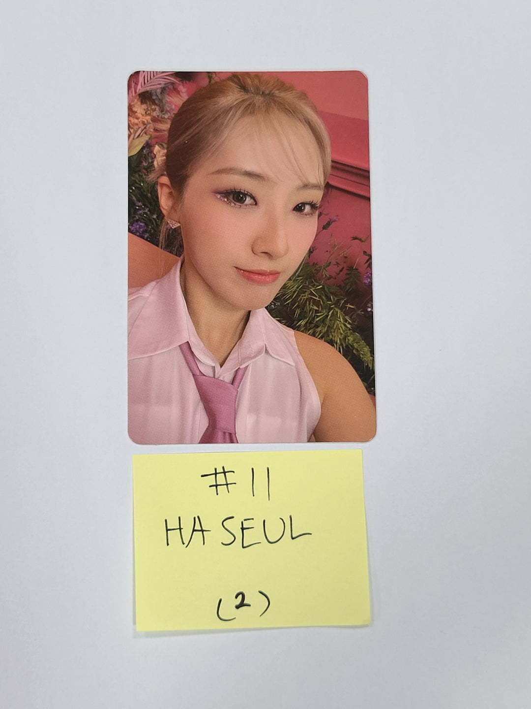LOONA "Flip That" Summer Special Mini Album - Official Photocard [Haseul, Yeojin]