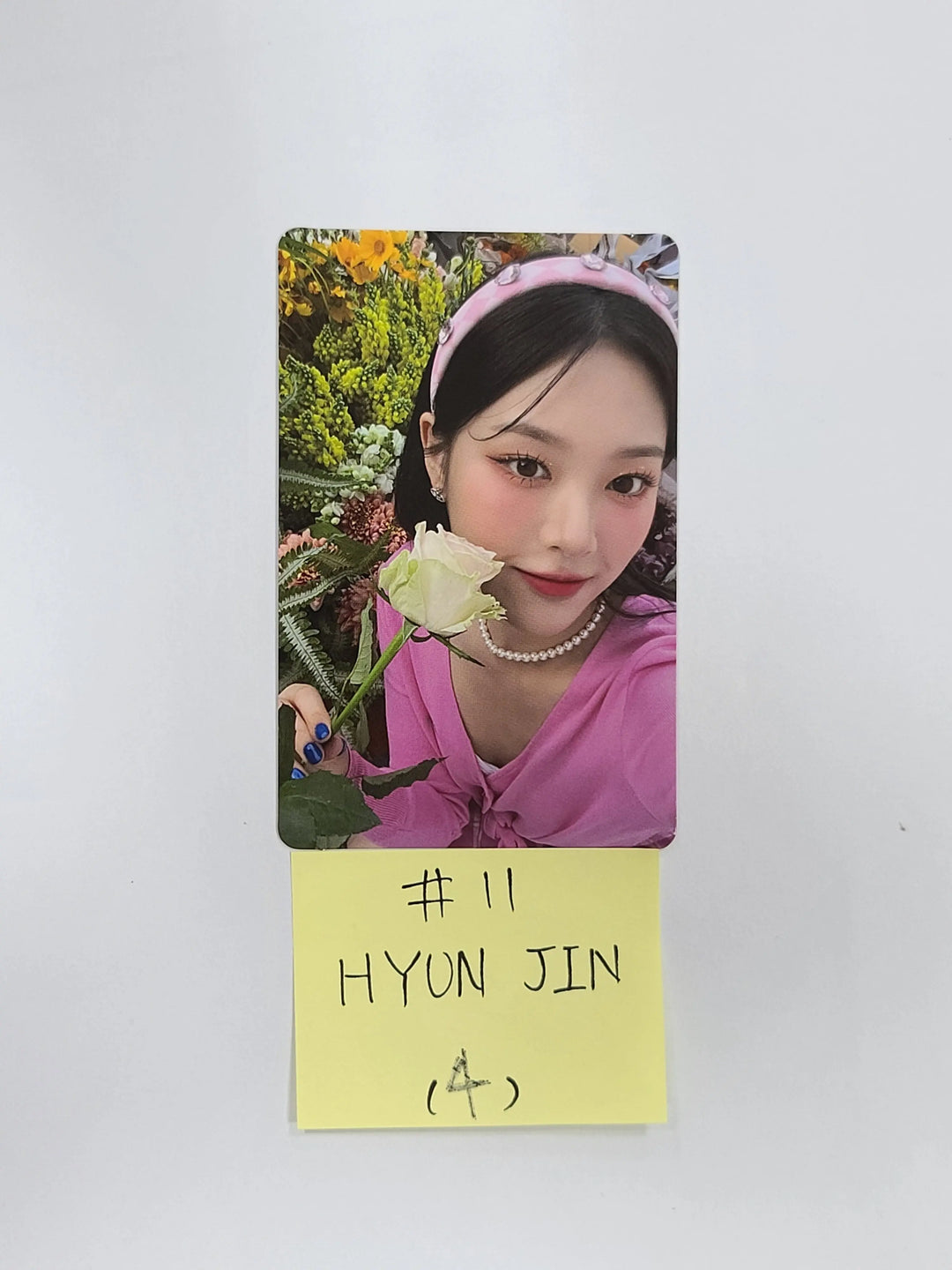 LOONA "Flip That" Summer Special Mini Album - Official Photocard [Heejin, Hyunjin] - HALLYUSUPERSTORE
