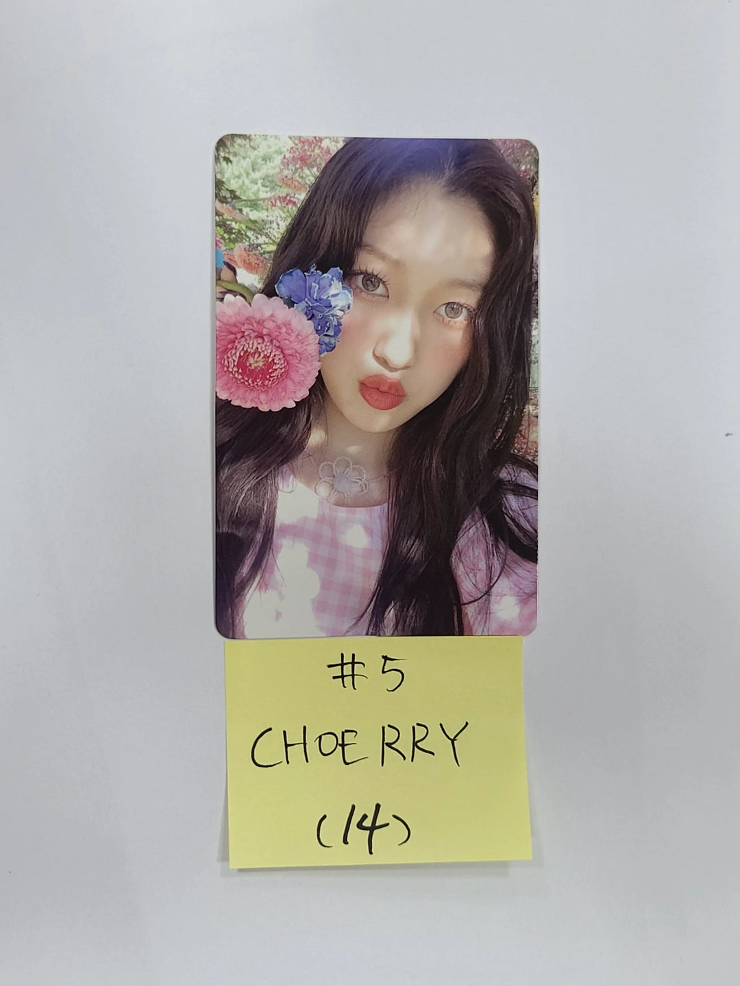 LOONA "Flip That" Summer Special Mini Album - Official Photocard [Jinsoul, Choerry]