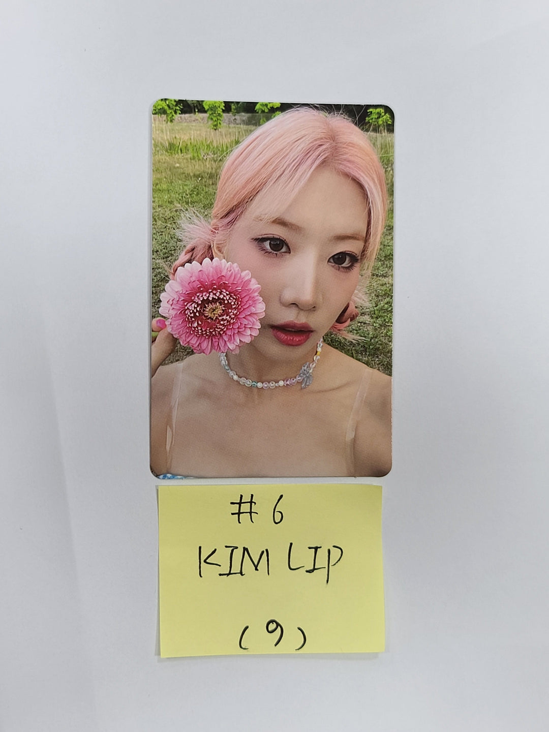 LOONA "Flip That" Summer Special Mini Album - Official Photocard [Vivi, Kimlip]