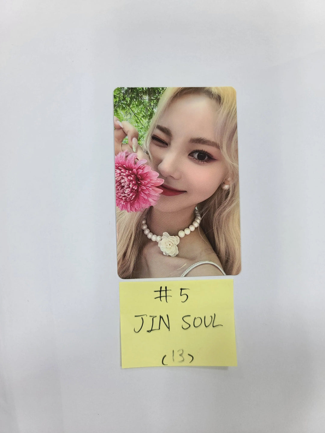 LOONA "Flip That" Summer Special Mini Album - Official Photocard [Jinsoul, Choerry]