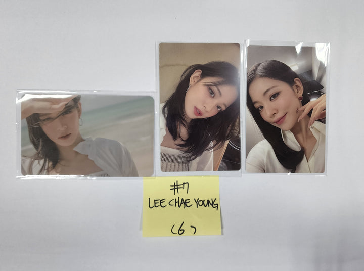 Fromis_9 "from our Memento Box" - Official QR Card (PVC) + Photocards Set (3EA) [Weverse Albums Ver.]