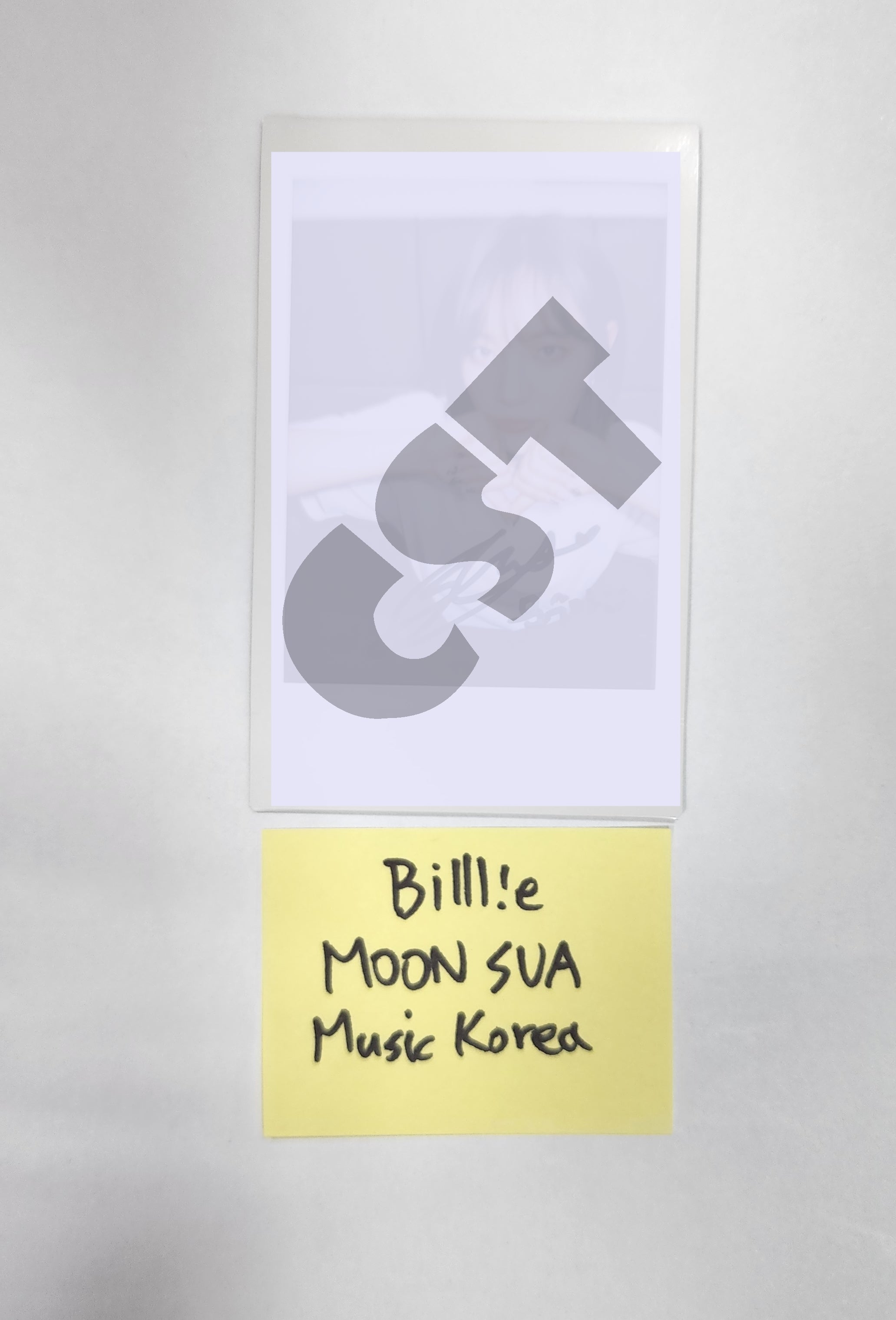 SUA (of Billlie) 「track by YOON: 팥빙수」 - 直筆サイン入りポラロイド