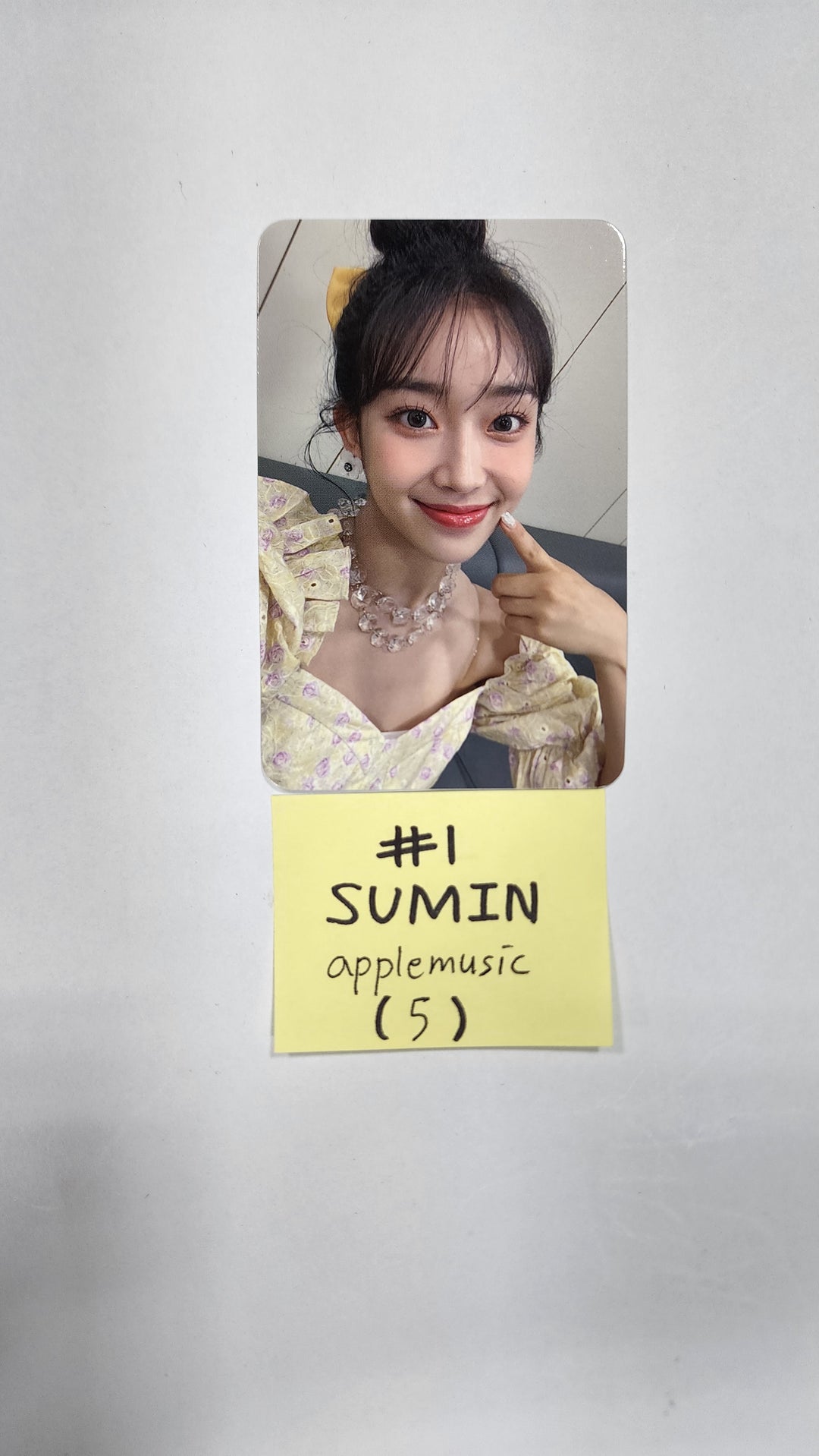 StayC 'WE NEED LOVE' - Apple Music Lucky Draw Event Photocard