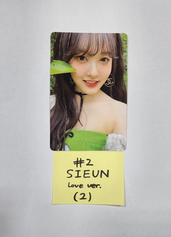 StayC 'WE NEED LOVE' - Official Photocard, Circle Card [Love Ver, Power Ver]