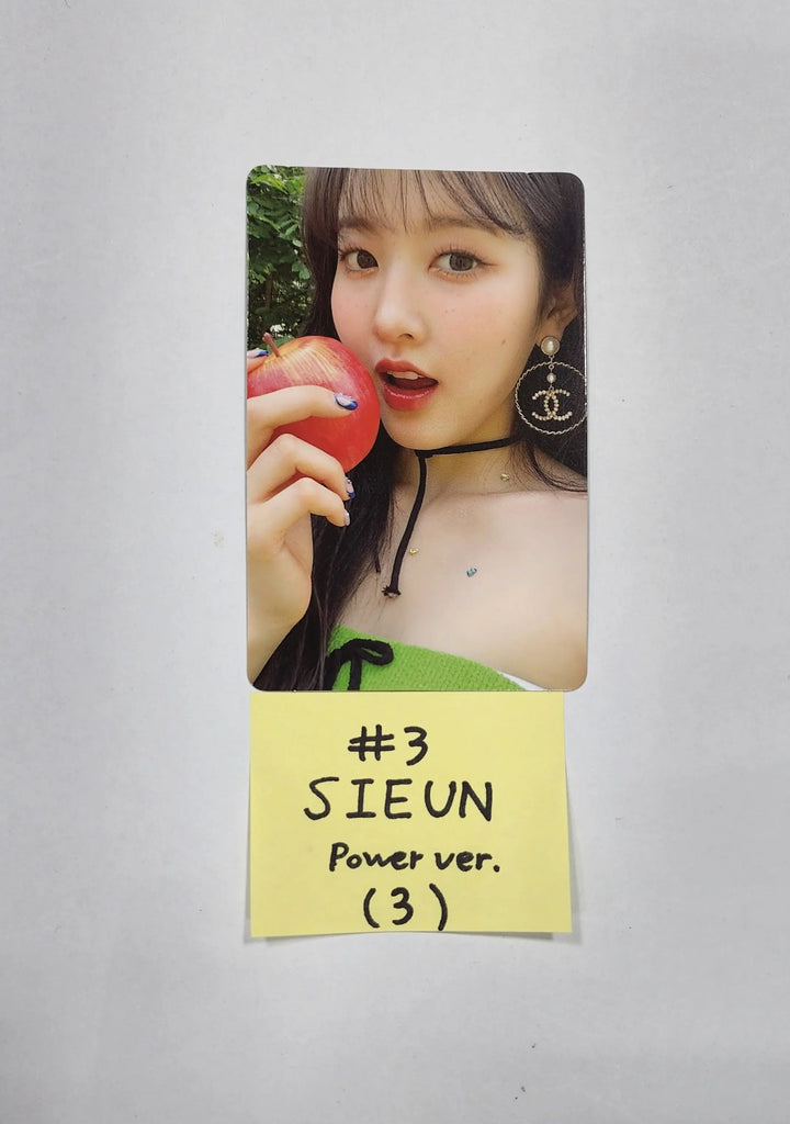 StayC 'WE NEED LOVE' - Official Photocard, Circle Card [Love Ver, Power Ver]