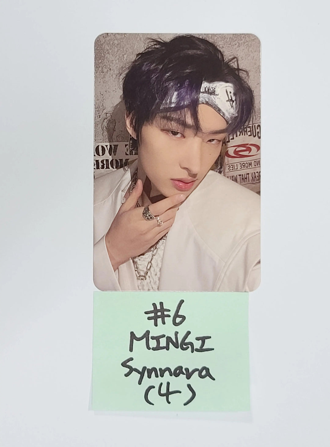 Ateez "The World Ep.1 - MOVEMENT" - Synnara Pre-Order Benefit PhotoCard - HALLYUSUPERSTORE