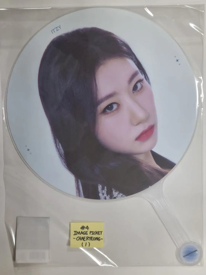 ITZY 'CHECKMATE' - The 1st World Tour Official MD - HALLYUSUPERSTORE