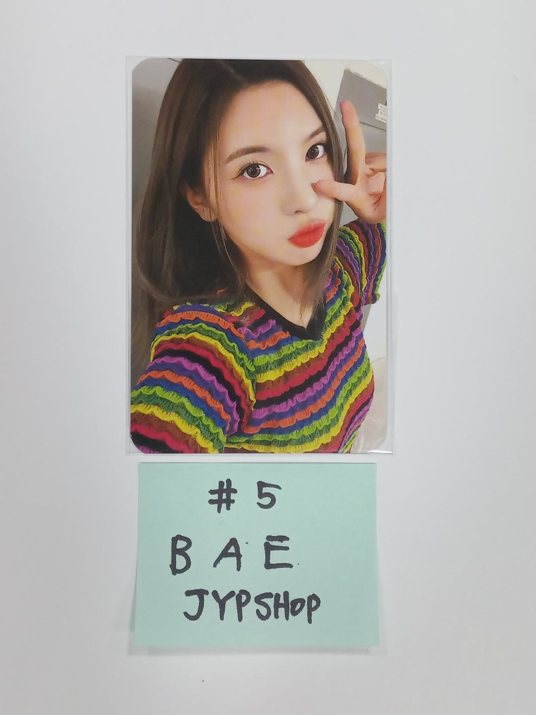 NMIXX 'MIXXPEDIA: PICK LA' 1st Photobook - JYP Shop Pre-order Benefit Photocard