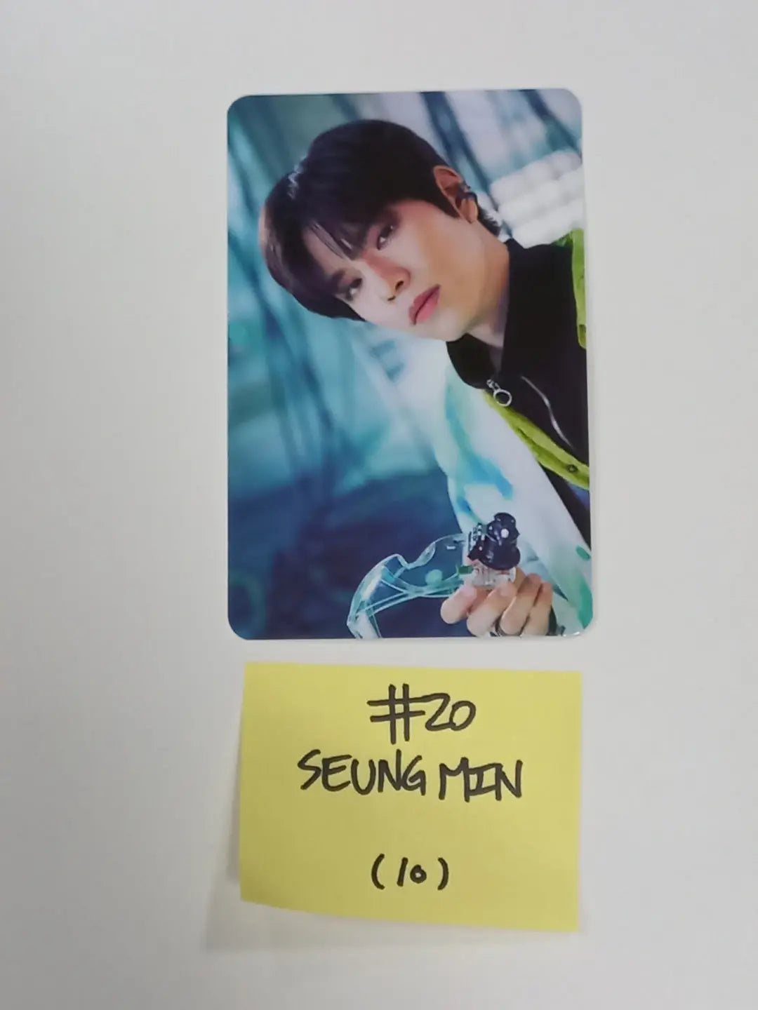 Stray Kids - 2nd World Tour merch [MANIAC] IN SEOUL Trading Card