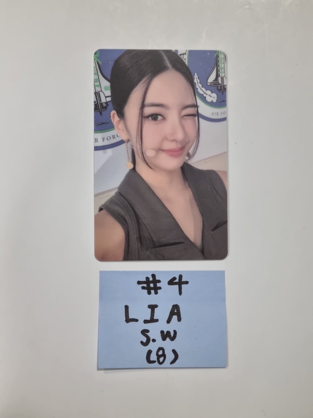 ITZY 'CHECKMATE' - Soundwave Lucky Draw Event PVC Photocard