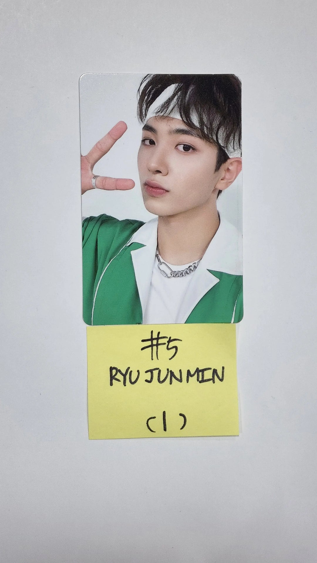 ATBO "The Beginning : 開花" 1st Mini Album - Official Photocard, Photo stand, Printed Photo - HALLYUSUPERSTORE