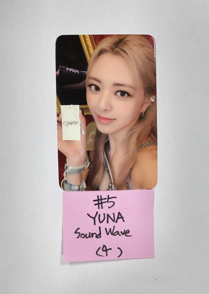 ITZY 'CHECKMATE' - Soundwave Fansign Event Photocard Round 2
