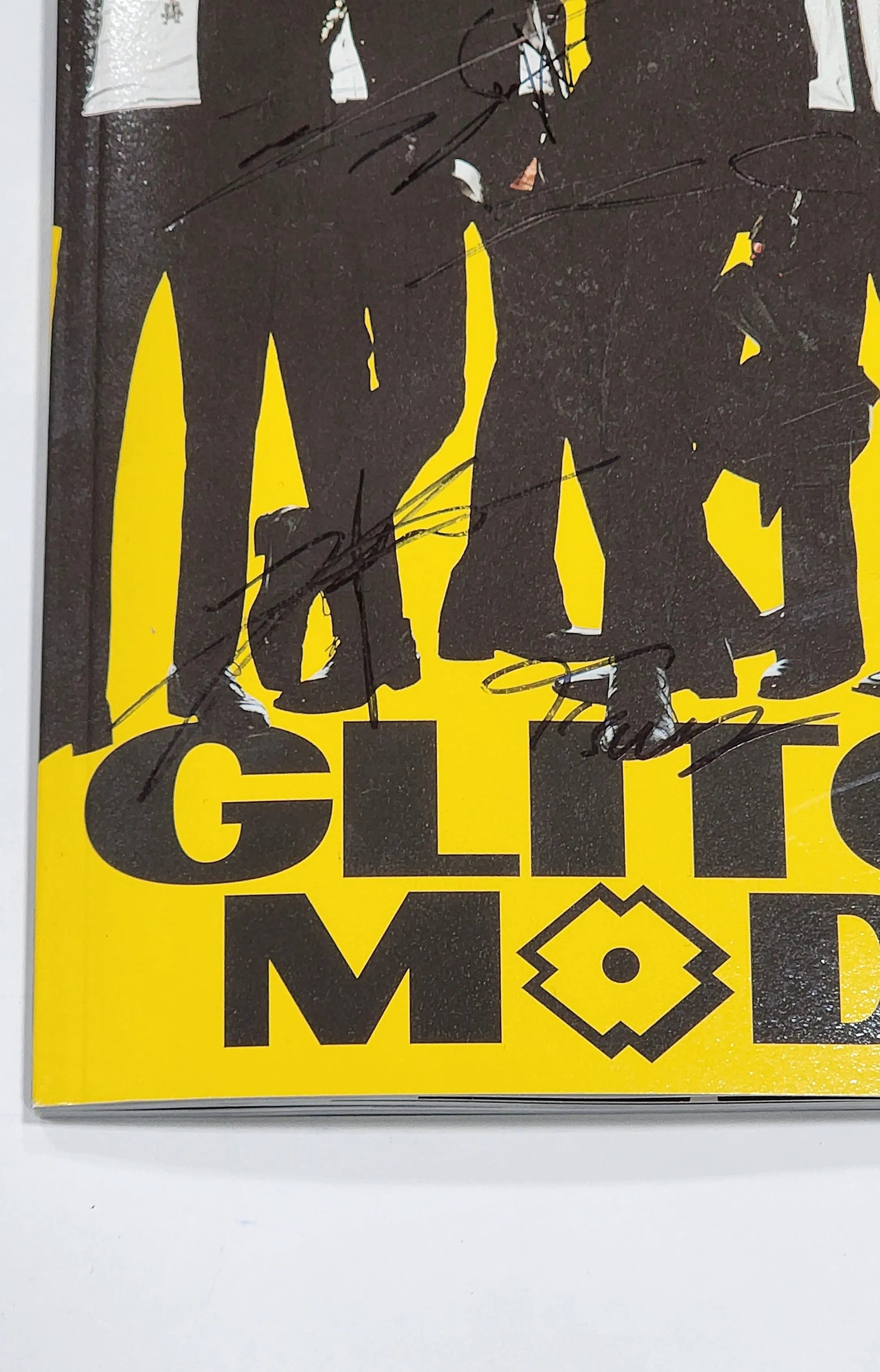Stray Kids 直筆サイン「GLITCH MODE」CD Stray Kids 直筆サイン「GLITCH MODE」CD