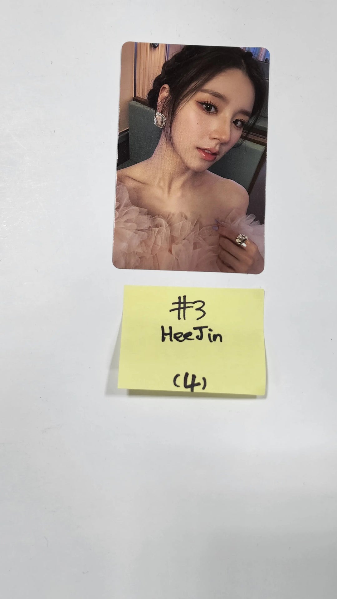 LOONA "Flip That" Summer Special Mini Album - Official Photocard [Heejin, Hyunjin, Haseul, Yeojin]