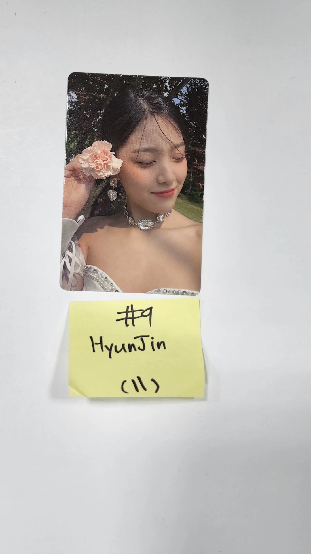 LOONA "Flip That" Summer Special Mini Album - Official Photocard [Heejin, Hyunjin, Haseul, Yeojin]
