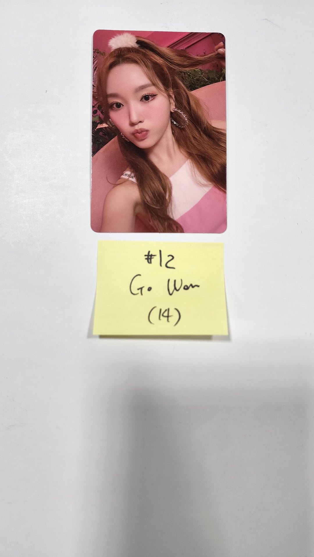LOONA "Flip That" Summer Special Mini Album - Official Photocard [Yves, Chuu, Gowon, Olivia Hye]