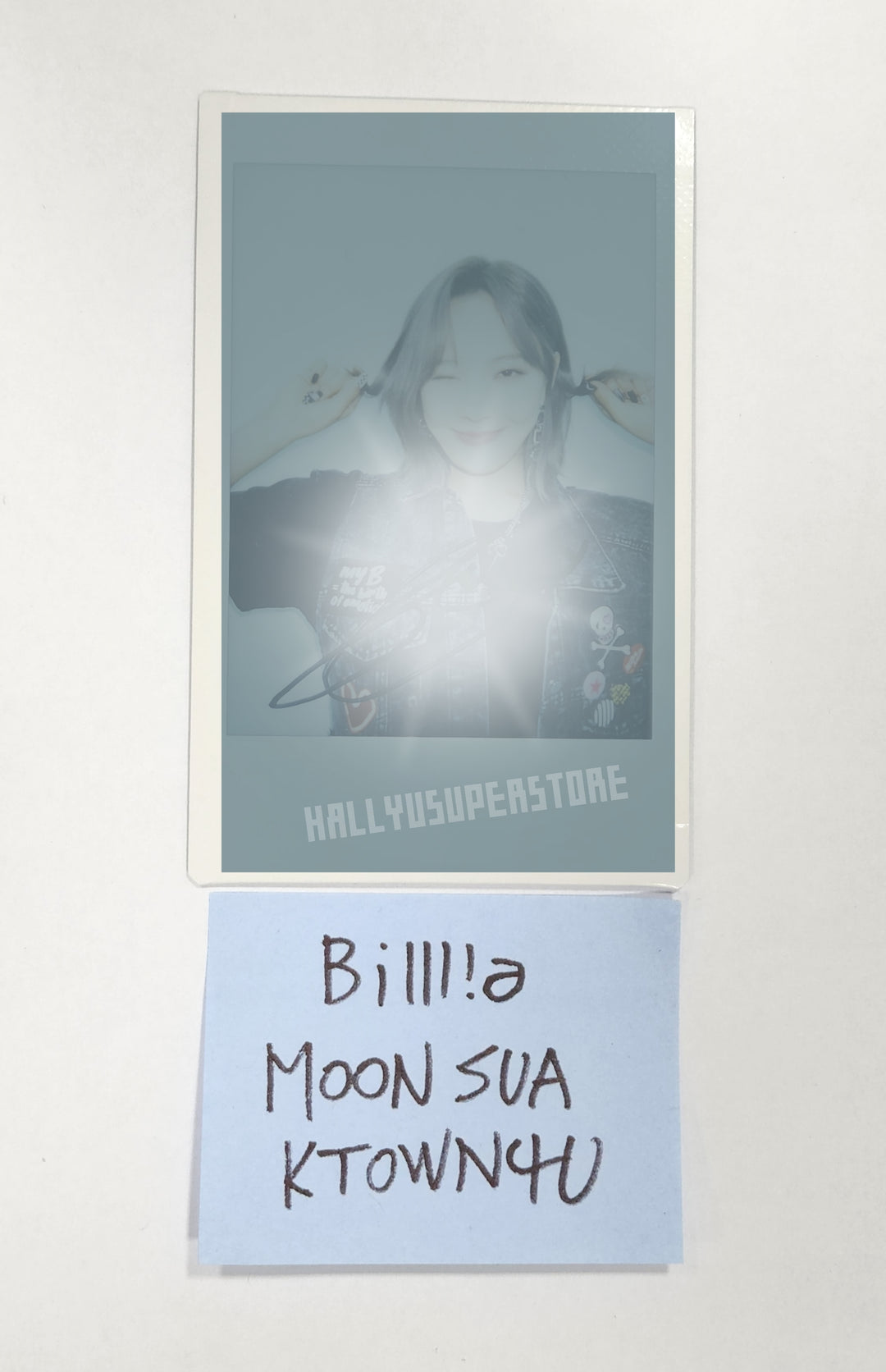 Moon Sua (Of Billlie) 'the Billage of perception : chapter two' - Hand Autographed(Signed) Album, Hand Autographed(Signed) Polaroid - HALLYUSUPERSTORE