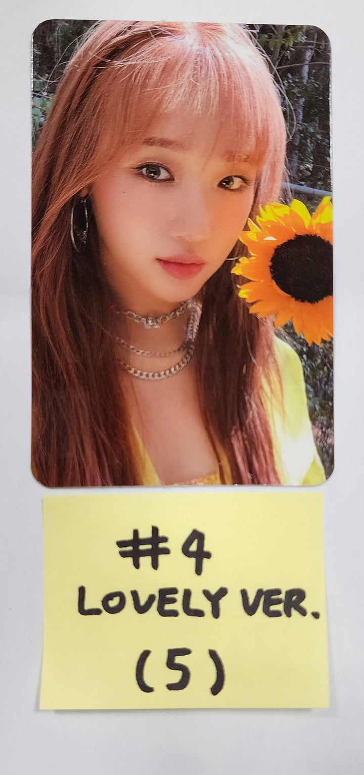 Choi Yoojung (of Weki Meki) "Sunflower" - Official Photocard