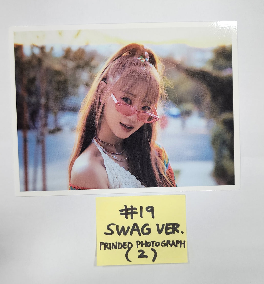 Choi Yoojung (of Weki Meki) "Sunflower" - Official Photocard